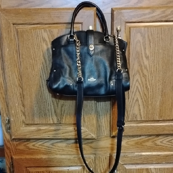 Coach Black Leather Shoulder Bag with Gold Chain#new Strap Add - Picture 3 of 11